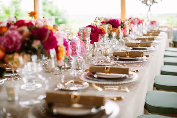Beautiful wedding reception table with gold, teal and pink color palette - Photo by Dan Stewart Photography